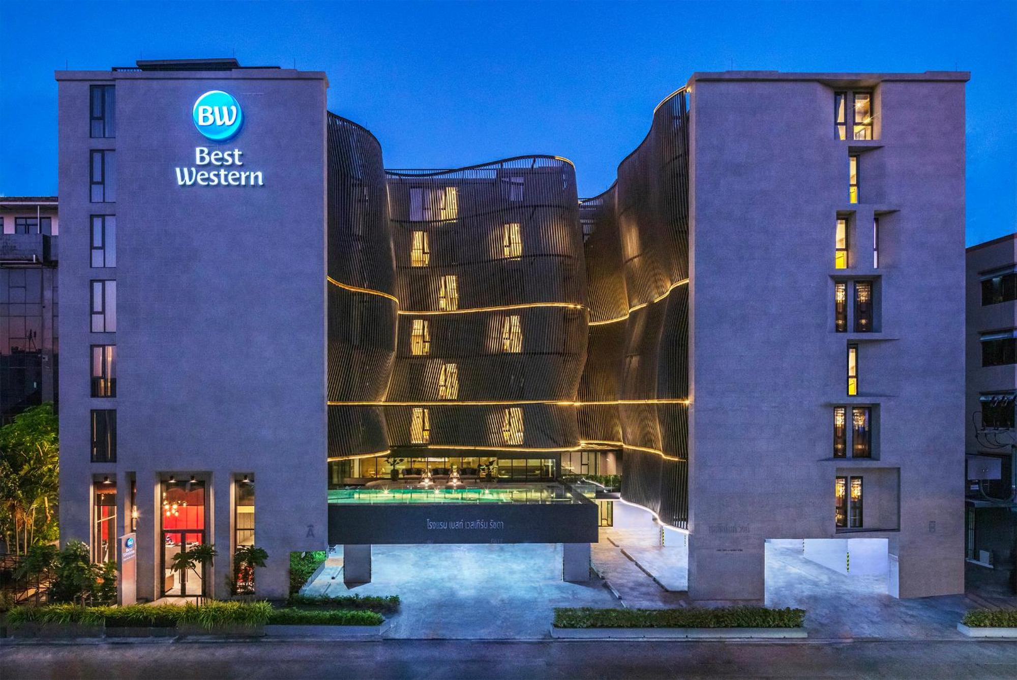 Best Western Ratchada Hotel Bangkok Exterior foto